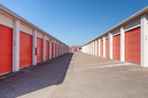 Public Storage - Fort Worth - 8801 West Fwy - Photo 2