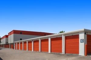 Public Storage - Houston - 1419 W Gray St - Photo 2