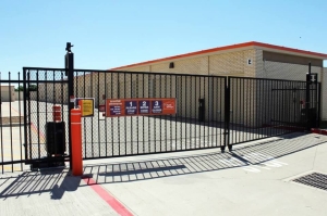 Public Storage - McKinney - 4700 Stacy Rd