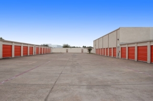 Public Storage - Richardson - 500 E Arapaho Road - Photo 2