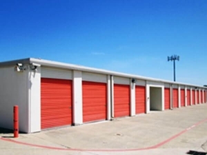 Public Storage - Bedford - 1508 Airport Freeway - Photo 2