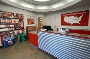 Public Storage - Arlington - 502 E Lamar Blvd - Photo 3