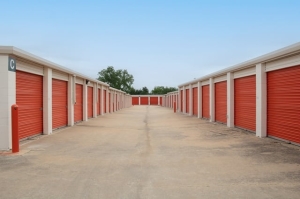 Public Storage - Austin - 13675 N US Highway 183 - Photo 2