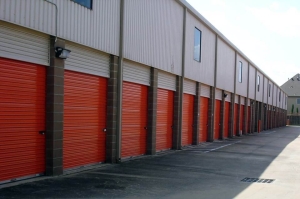 Public Storage - Houston - 2900 Woodland Park Drive - Photo 2
