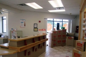 Public Storage - Hurst - 747 Grapevine Hwy - Photo 3