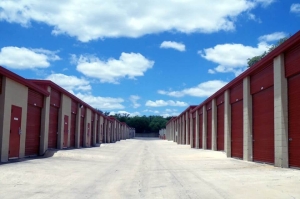 Public Storage - San Antonio - 14815 Jones Maltsberger Road - Photo 2
