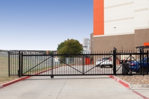 Public Storage - Dallas - 1611 Chestnut St Picture of Public Storage - Dallas - 1611 Chestnut St
