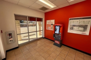 Public Storage - Austin - 9420 Spectrum Dr - Photo 3