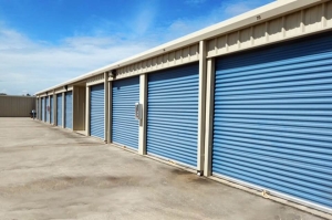 Public Storage - League City - 3730 Columbia Memorial Pkwy - Photo 2