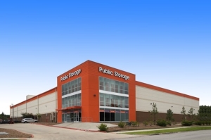 Public Storage - Houston - 8555 Larkwood Drive - Photo 1