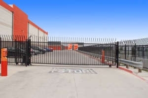 Public Storage - Fort Worth - 10555 North Fwy