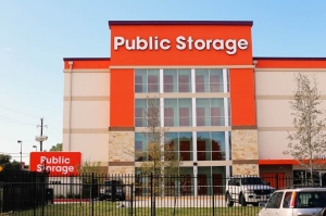 Public Storage - Dallas - 7895 Riverfall Dr - Photo 1