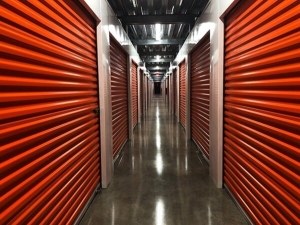 Public Storage - Webster - 20602 Gulf Freeway - Photo 2