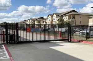 Public Storage - Spring - 7520 Grand Pkwy West - Photo 4