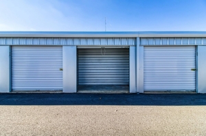 Your Extra Closet - Linwood - Photo 10