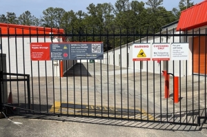 Public Storage - Columbia - 229 Plumbers Road - Photo 4