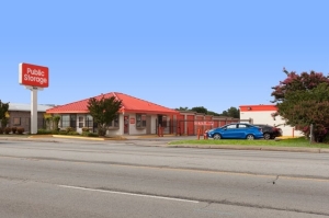 Public Storage - Columbia - 3034 Broad River Road - Photo 1