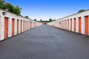 Public Storage - Charlotte - 5748 N Tryon Street - Photo 2