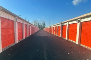 Public Storage - Bedford Heights - 22800 Miles Road - Photo 2