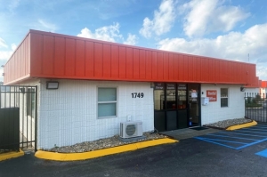 Public Storage - Greenville - 1749 White Horse Road