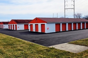 Public Storage - Tinton Falls - 950 Shrewsbury Ave - Photo 2
