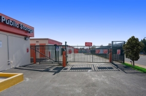 Public Storage - Charlotte - 4329 South Blvd - Photo 4
