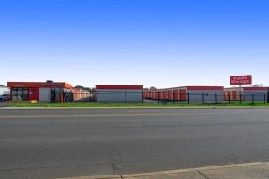Public Storage - Charlotte - 4329 South Blvd