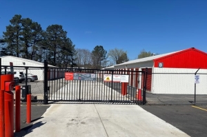 Public Storage - Columbia - 401 Buckner Road - Photo 4