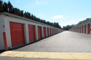 Public Storage - Greensboro - 4605 W Market St - Photo 2