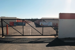 Public Storage - Sterling Heights - 36260 Van Dyke Ave - Photo 4