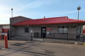 Public Storage - Shelby Township - 2100 W Utica Road