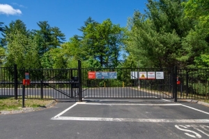 Public Storage - Nashua - 1600 Southwood Drive - Photo 4