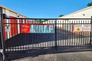Public Storage - Indianapolis - 7435 Rockville Road - Photo 4