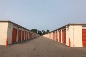 Public Storage - Livonia - 30300 Plymouth Road - Photo 2