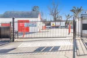 Public Storage - Charlotte - 3710 Monroe Road - Photo 4