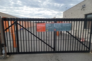 Public Storage - Columbus - 6401 Busch Blvd - Photo 4