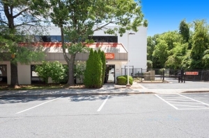 Public Storage - Gaithersburg - 370 Christopher Ave - Photo 1