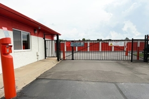 Public Storage - Livonia - 12900 Newburgh Road - Photo 4