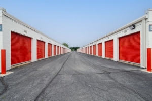 Public Storage - Dover - 653 Jefferic Blvd - Photo 2