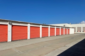 Public Storage - Cleveland - 2250 W 117th Street - Photo 2