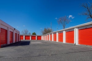 Public Storage - West Babylon - 821 Sunrise Hwy - Photo 2