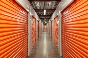 Public Storage - Baltimore - 820 Kent Ave - Photo 2