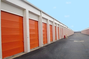 Public Storage - Canton - 41889 Joy Road