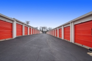 Public Storage - Suitland - 3700 Saint Barnabas Rd - Photo 2