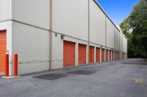 Public Storage - Hempstead - 285 Peninsula Blvd - Photo 2