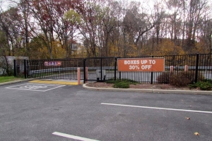 Public Storage - Owings Mills - 10728 Reisterstown Road - Photo 4