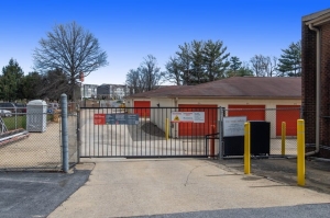 Public Storage - Frederick - 48 Thomas Johnson Drive - Photo 4