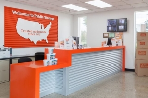 Public Storage - Madison Heights - 1020 W 13 Mile Rd - Photo 3