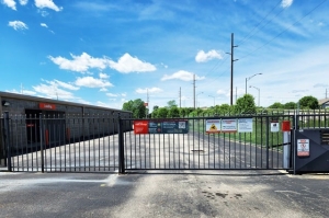 Public Storage - Worthington - 7545 Alta View Bl - Photo 4