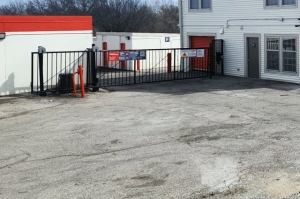Public Storage - Kansas City - 9527 James A Reed Road - Photo 4